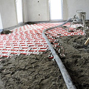 screed-being-made.jpg